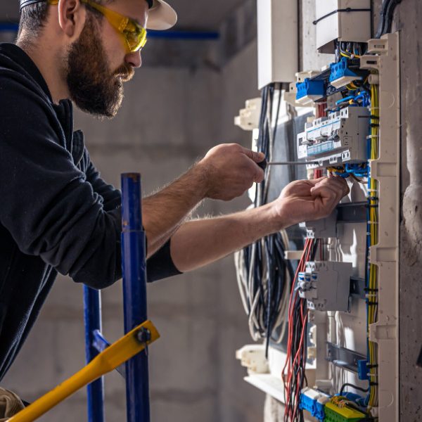 electrician-2